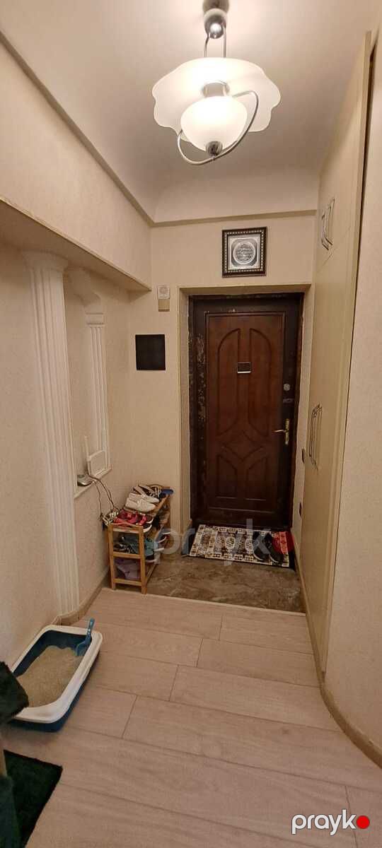 Satılır 2 otaqlı köhnə tikili 55 m² — Mənzil, Bakı (11)