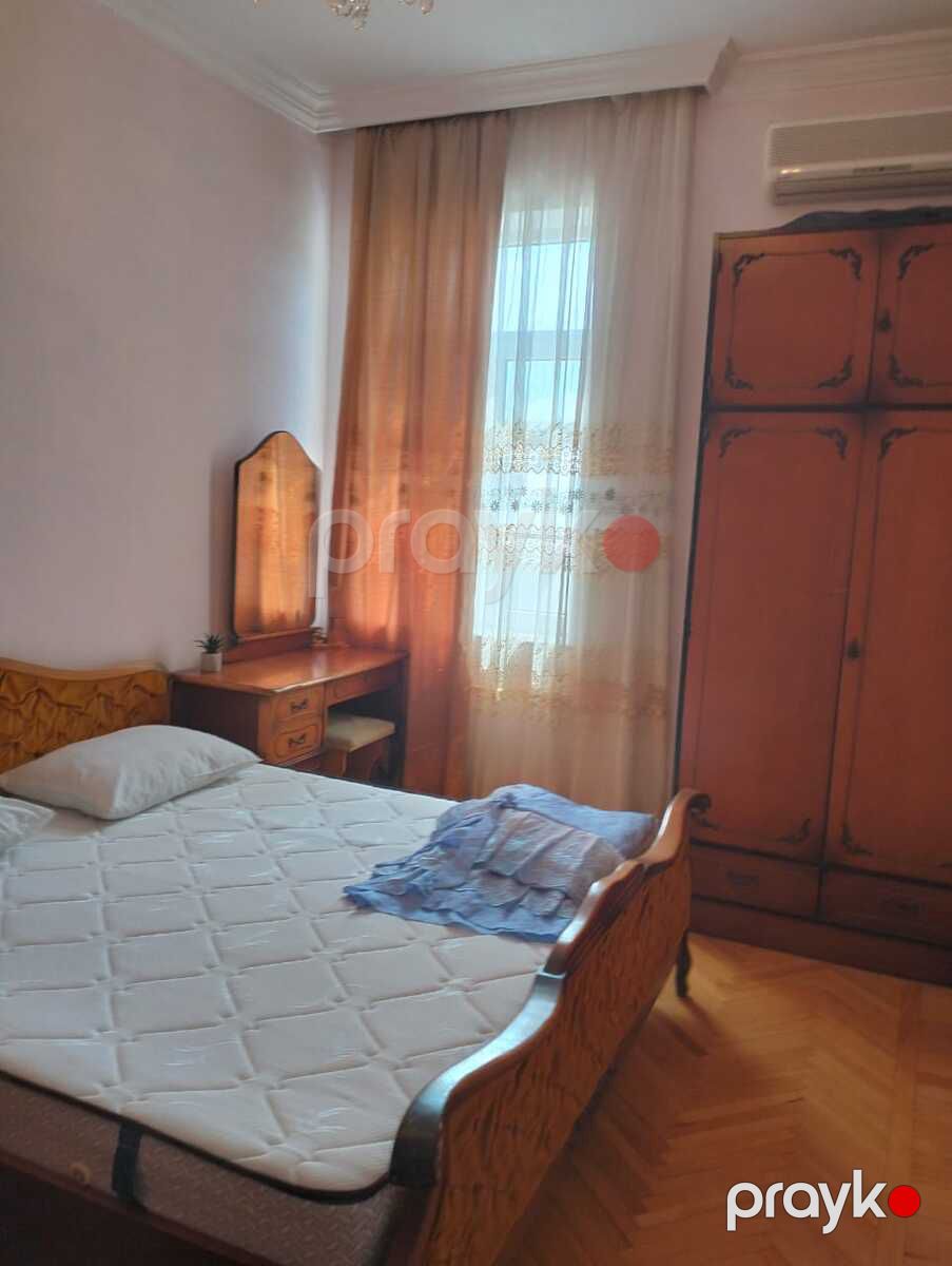 İcarəyə verilir 2 otaqlı köhnə tikili 80 m² — Mənzil, Bakı (10)