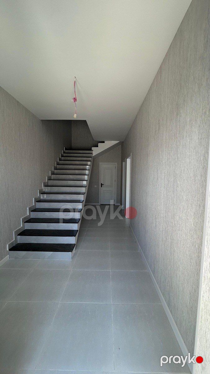 Satılır 4 otaqlı həyət evi/bağ evi 190 m² — Ev, villa, Bakı (6)