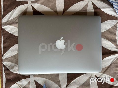 Apple MacBook Pro 13” — Bakı