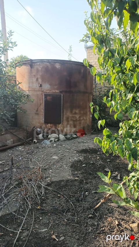 Metall silindrik çən - Material: qalın divarlı polad - Forma: şaquli — Gəncə