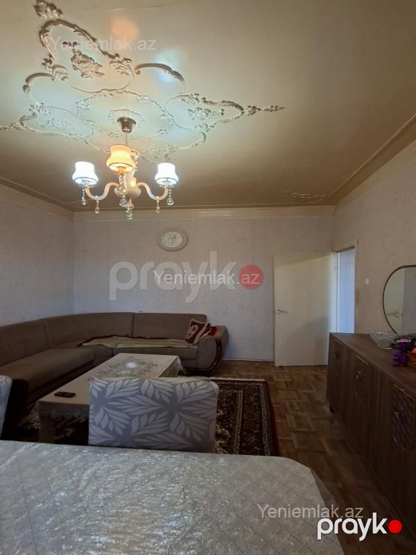 Satılır 3 otaqlı Bina evi menzil (Köhnə tikili), 70 m², 13-cü mikrorayon — Mənzil, Sumqayıt (3)