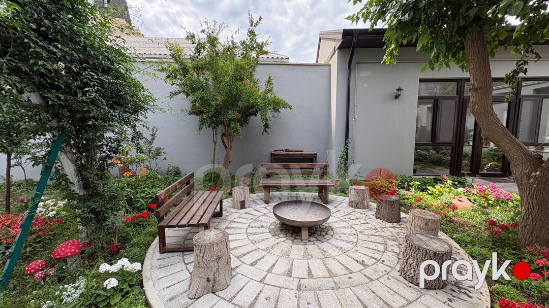 Satılır 6 otaqlı həyət evi/bağ evi 370 m² — Ev, villa, Bakı (9)