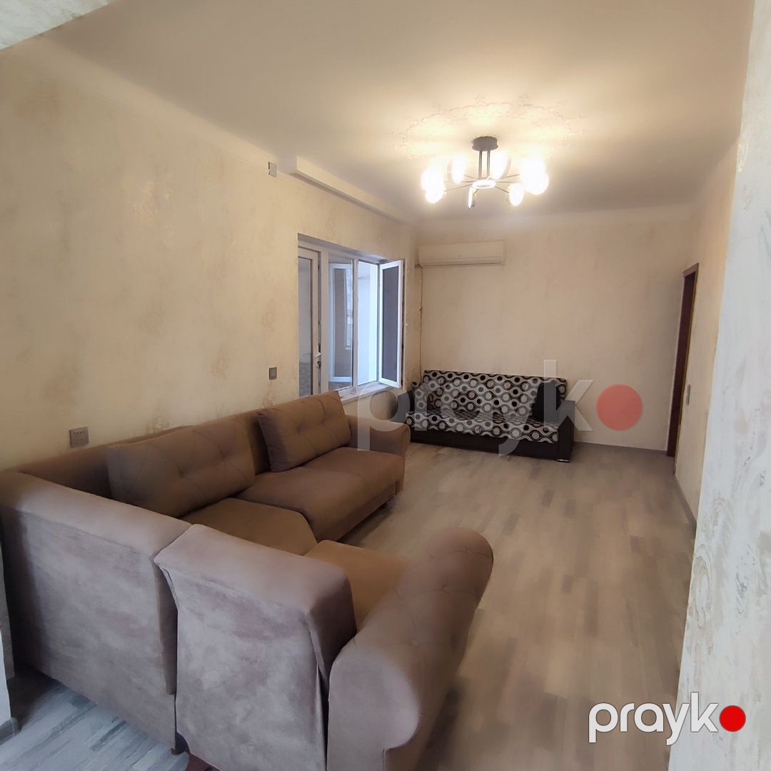 Satılır 2 otaqlı köhnə tikili 70 m² — Mənzil, Bakı (2)
