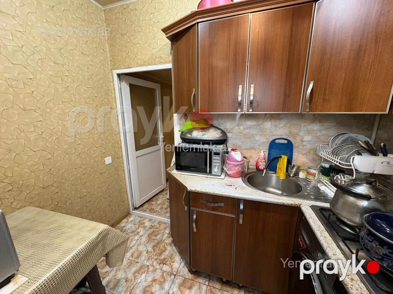 Satılır 3 otaqlı Bina evi menzil (Köhnə tikili), 65 m², Nəsimi rayonu — Mənzil, Bakı (9)