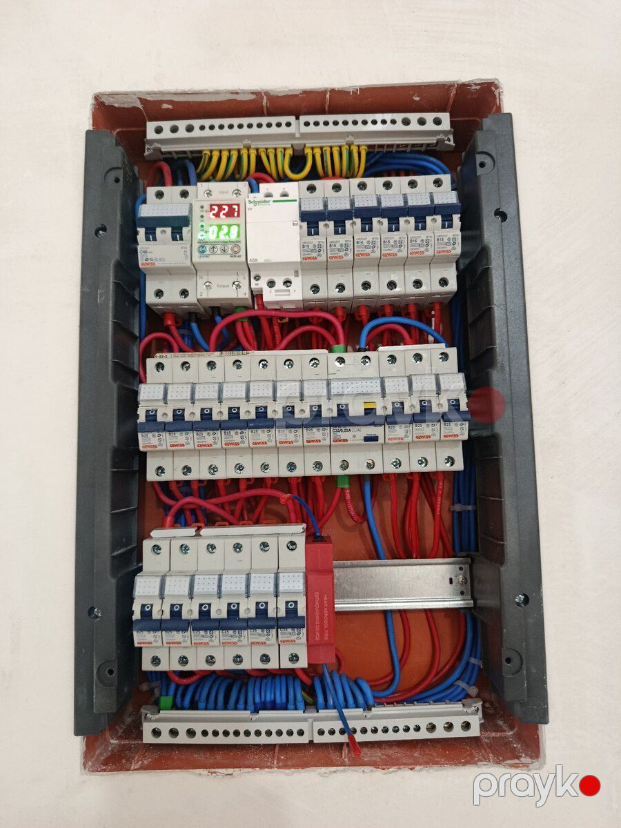 Elektrik işlərinin görülməsi — Təmir və inşaat, Bakı (6)