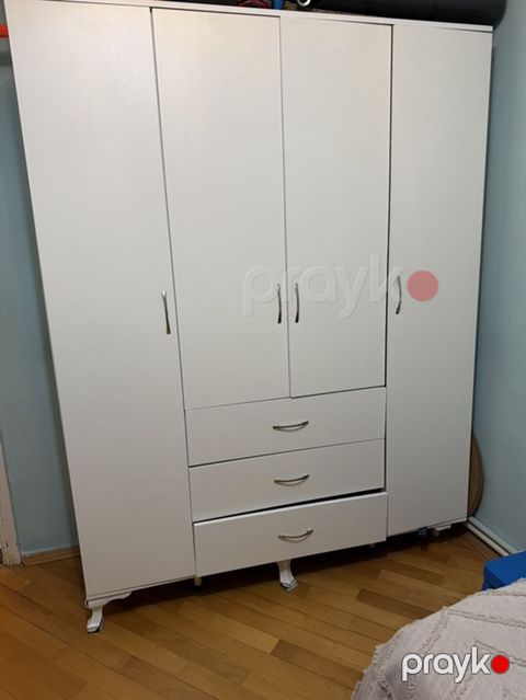 Ağ rəngli çoxfunksiyalı geyim dolabı - 4 qapılı dizayn: iki yan bölmə — Bakı