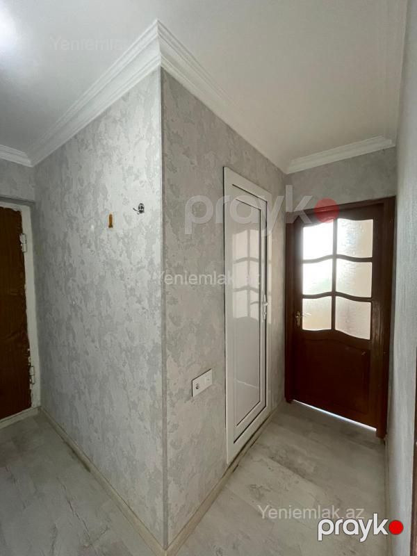 Satılır 1 otaqlı Bina evi menzil (Köhnə tikili), 35 m², 1-ci mikrorayon — Mənzil, Sumqayıt (9)