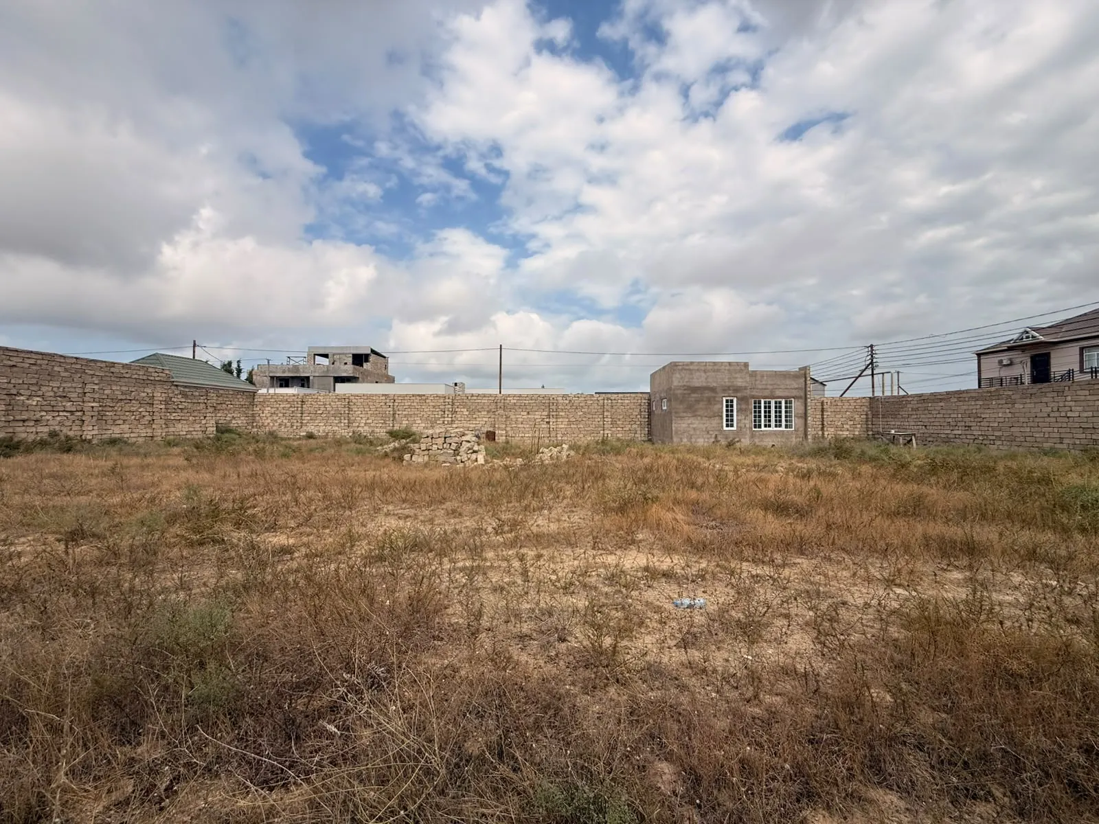 Şüvəlan, Torpaq satılır - 12 sot — Bakı
