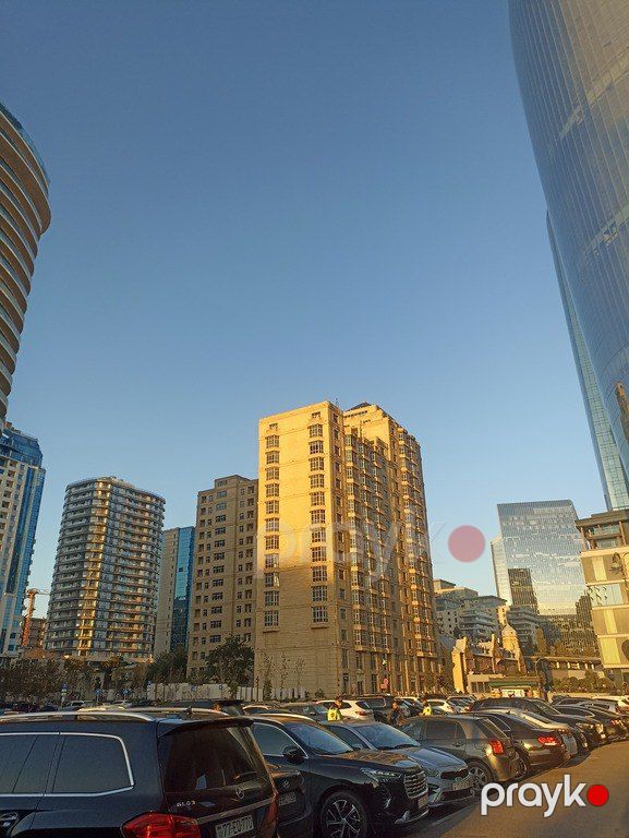 Satılır 4 otaqlı yeni tikili 241.1 m² — Mənzil, Bakı (2)