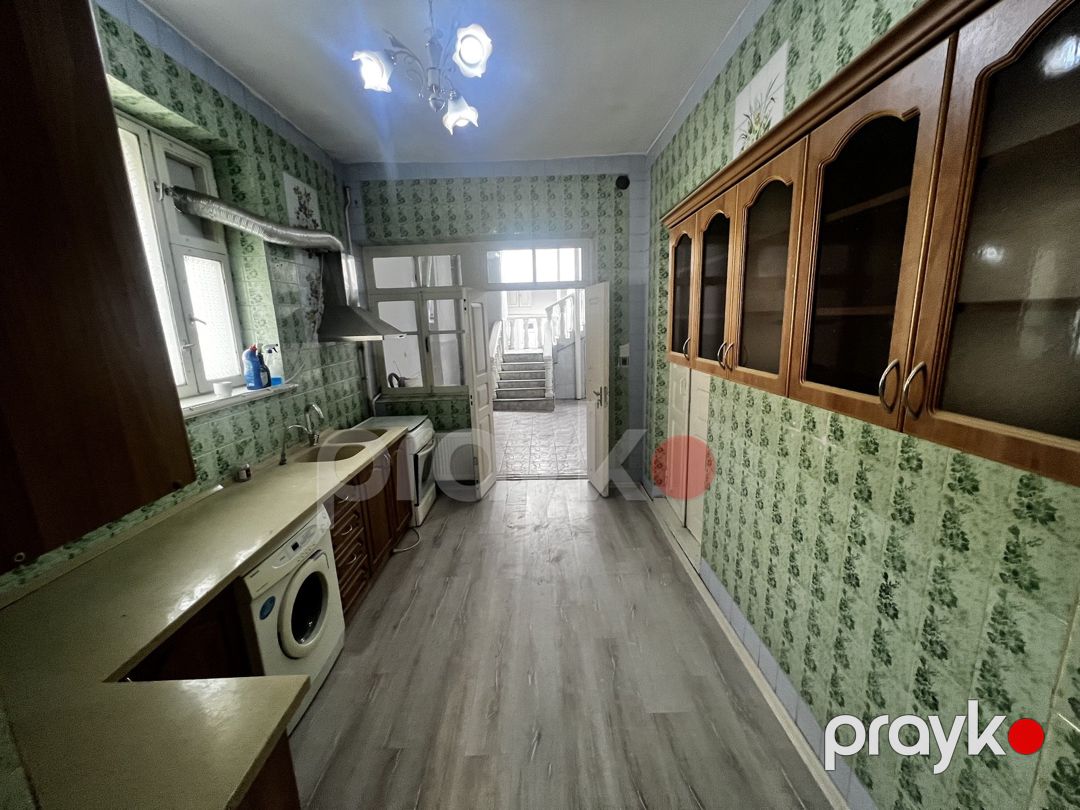 İcarəyə verilir 10 otaqlı həyət evi/bağ evi 260 m² — Ev, villa, Bakı (7)