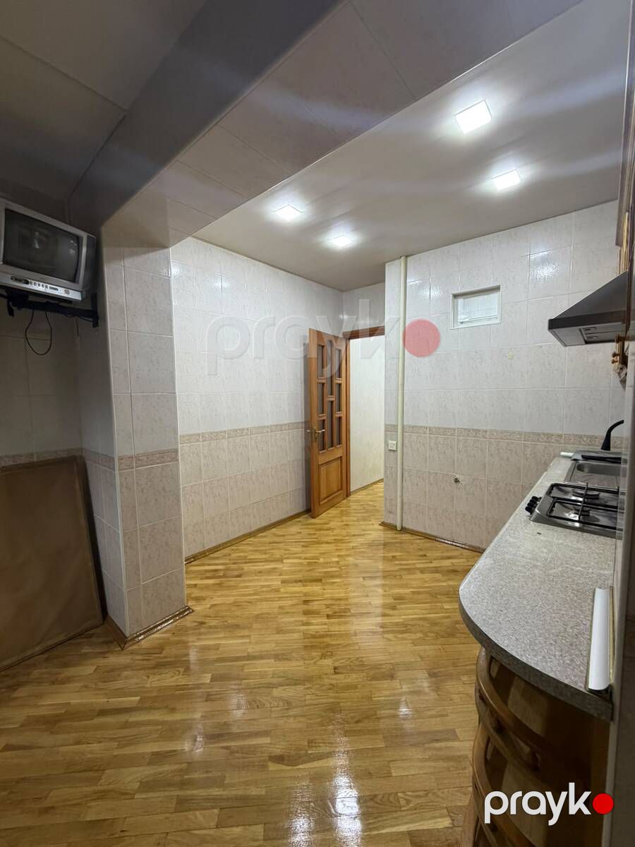 Satılır 2 otaqlı köhnə tikili 50 m² — Mənzil, Bakı (3)