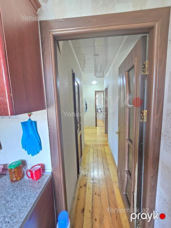 Satılır 3 otaqlı Bina evi menzil (Köhnə tikili), 64 m², 8-ci mikrorayon — Mənzil, Sumqayıt (11)