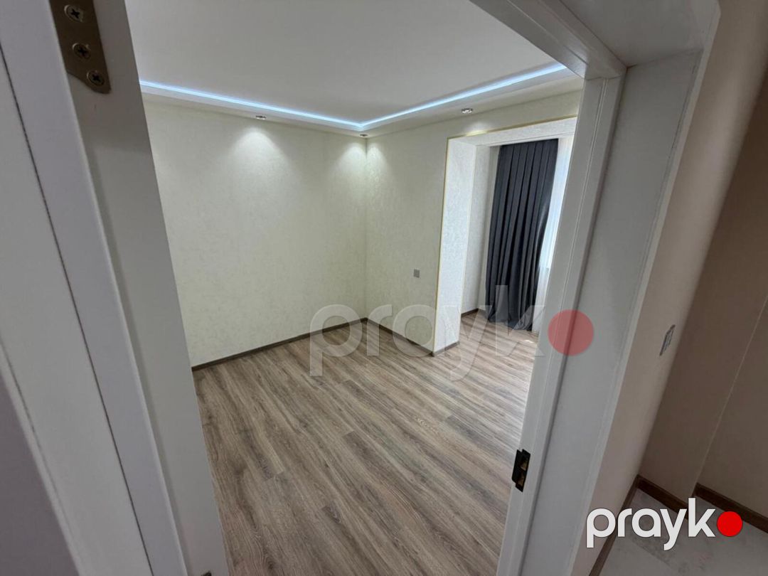 Satılır 2 otaqlı köhnə tikili 43 m² — Mənzil, Bakı (3)