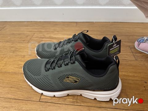 İdman ayaqqabısı Skechers — Bakı