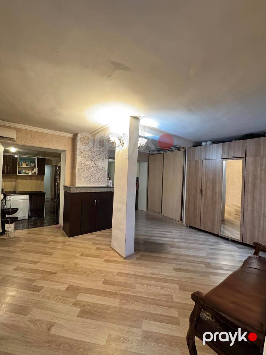 Satılır 2 otaqlı köhnə tikili 85 m² — Mənzil, Bakı (4)