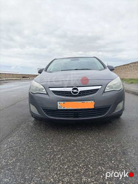Opel Astra, 1.3 L, 2010 il, 354 215 km — Bakı
