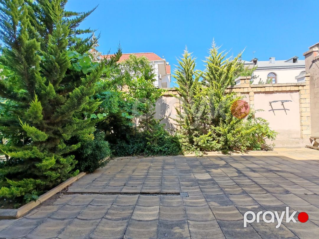 Satılır 12 otaqlı həyət evi/bağ evi 528 m² — Ev, villa, Bakı (6)