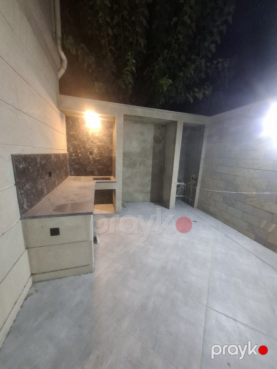Satılır 6 otaqlı həyət evi/bağ evi 240 m² — Ev, villa, Bakı (12)