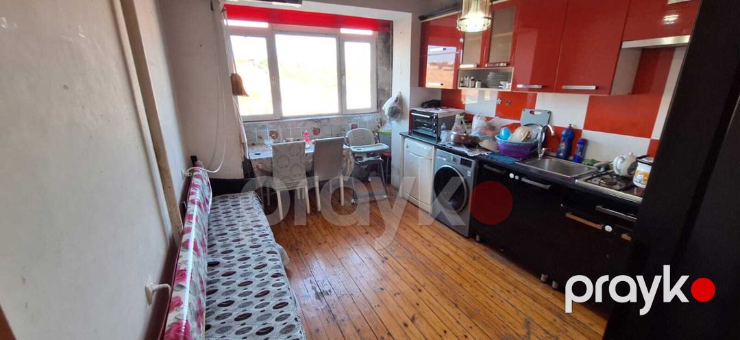 Satılır 2 otaqlı köhnə tikili 45 m² — Mənzil, Bakı (9)