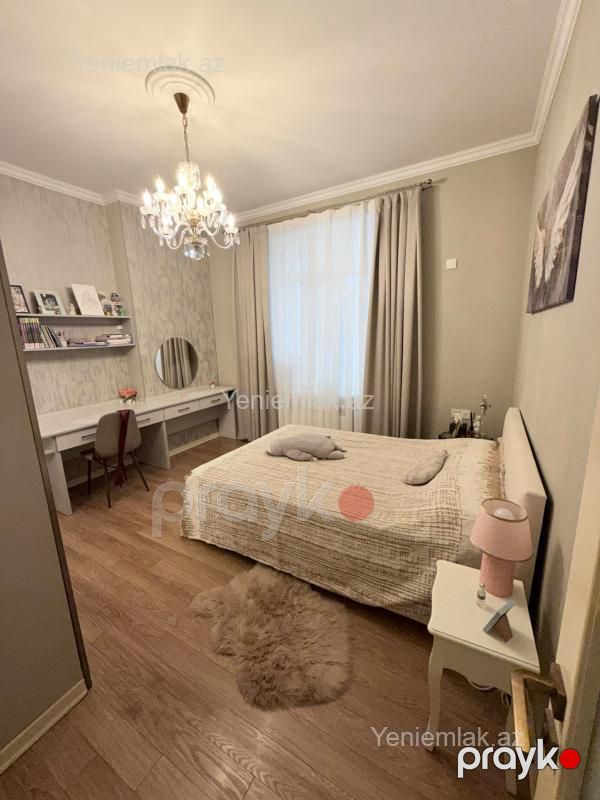 Satılır 4 otaqlı Bina evi menzil (Köhnə tikili), 110 m², Nərimanov rayonu — Mənzil, Bakı (6)