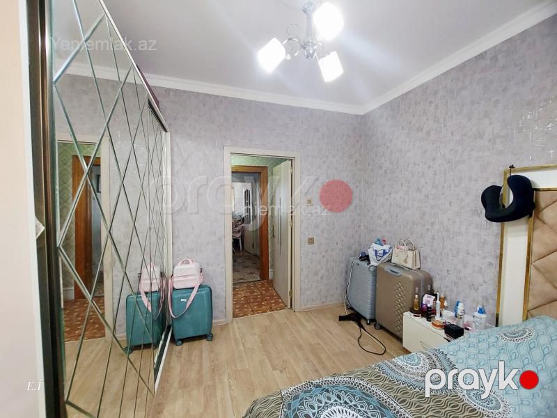 Satılır 3 otaqlı Bina evi menzil (Köhnə tikili), 70 m², 13-cü mikrorayon — Mənzil, Sumqayıt (9)