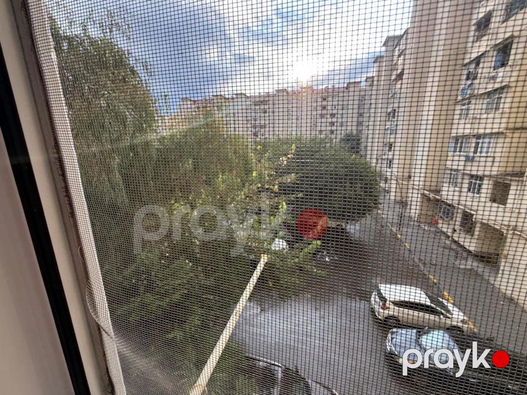 Satılır 3 otaqlı köhnə tikili 67 m² — Mənzil, Bakı (3)