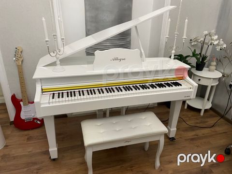 Elektro piano — Bakı