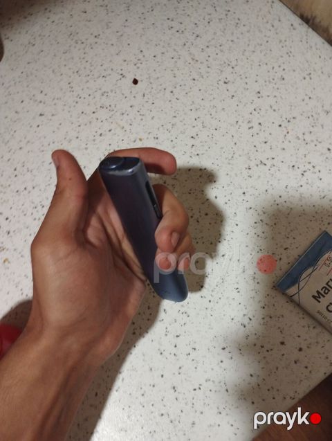 Iqos (elektron tütün qızdırıcı) cihazı - Rəng: göy/metallik — Bakı