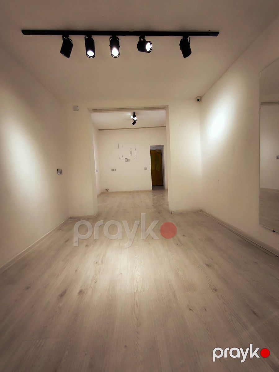 İcarəyə verilir obyekt 33 m² — Əmlak, Bakı (2)