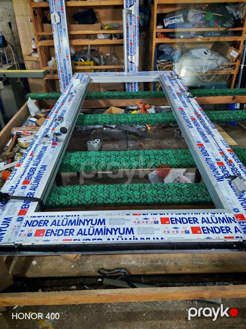 Aluminium və plastik qapı-pəncərə sifarişi — Bakı