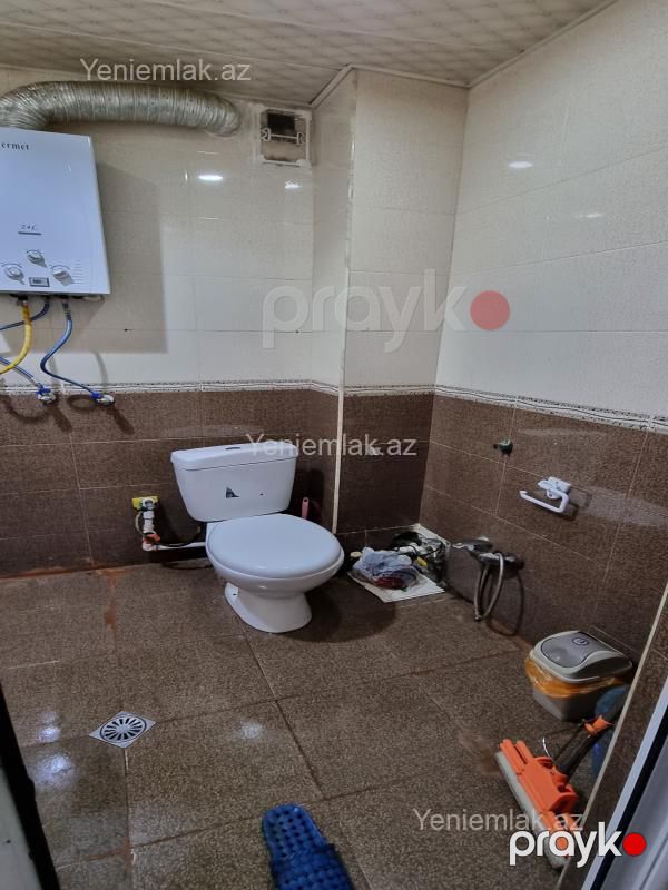 Satılır 3 otaqlı Bina evi menzil (Köhnə tikili), 65 m², 3-cü mikrorayon — Mənzil, Sumqayıt (9)