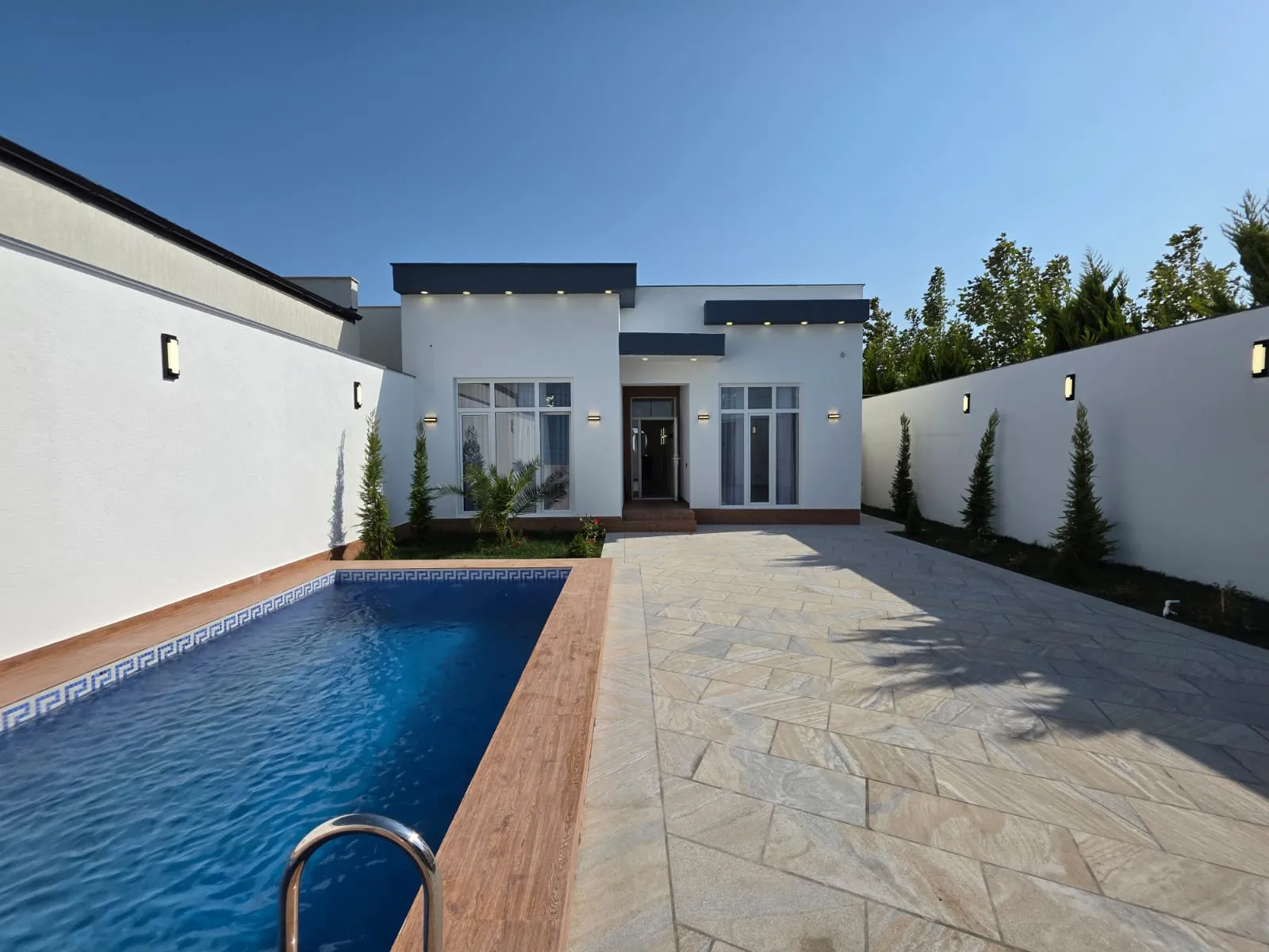 Şüvəlan, 4 otaqlı Həyət evi satılır - 150 m², 1 mərtəbə, 3 sot — Bakı