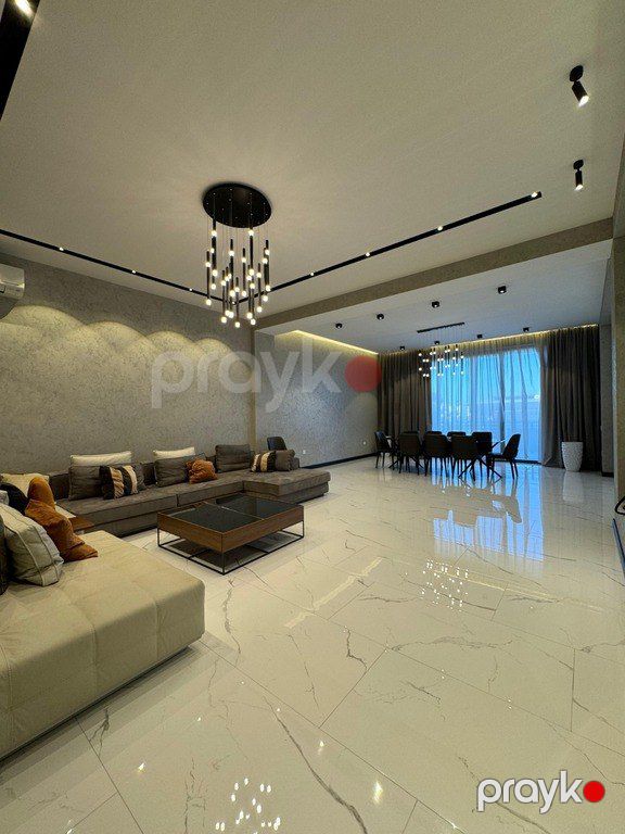 Satılır 8 otaqlı həyət evi/bağ evi 700 m² — Ev, villa, Bakı (5)