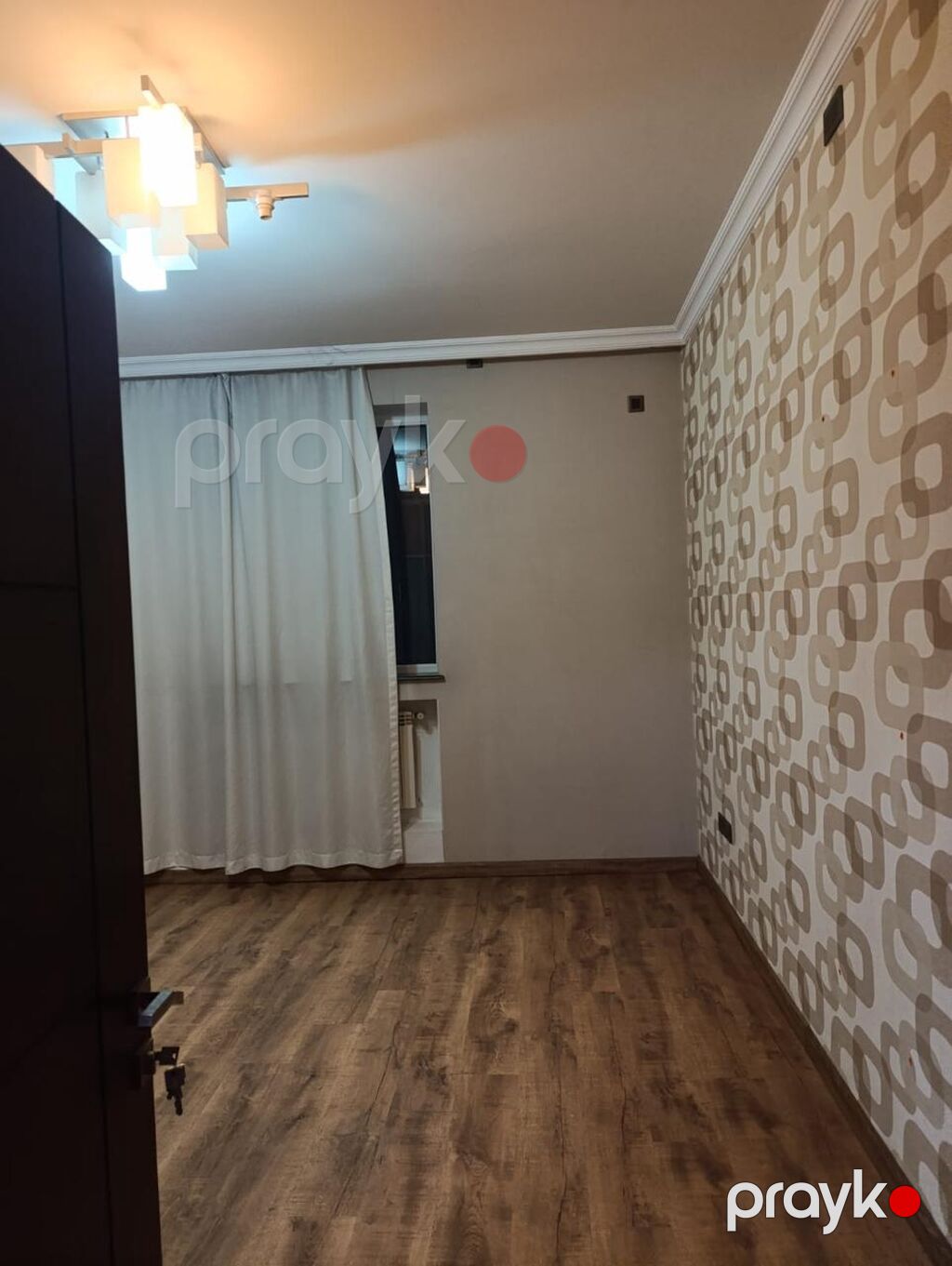 Unvan: Memmedli dairesi Araz marketin yaxinligi Satilir: Kupçalı — Mənzil, Digah (2)