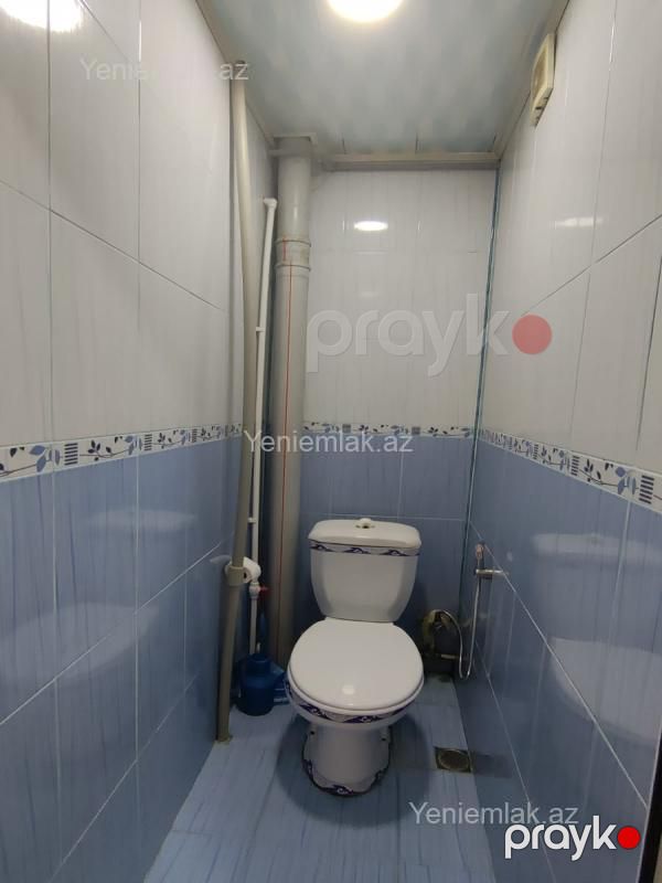 Satılır 3 otaqlı Bina evi menzil (Köhnə tikili), 70 m², 10-cu mikrorayon — Mənzil, Sumqayıt (11)