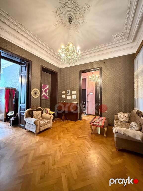 Satılır 4 otaqlı köhnə tikili 140 m² — Mənzil, Bakı (12)