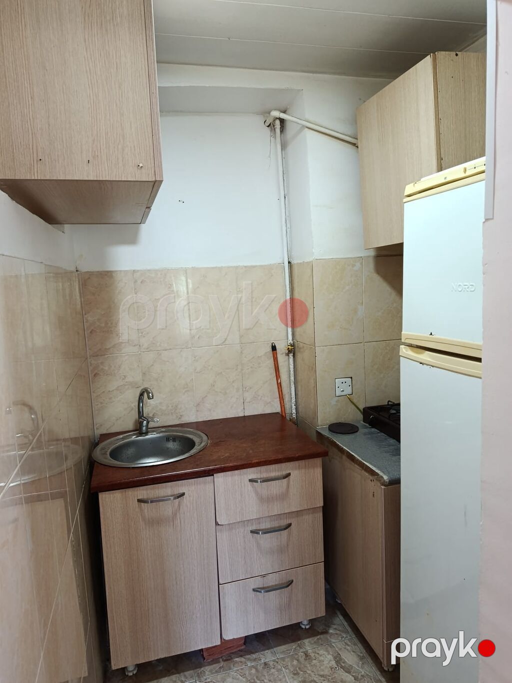 Bakı, 2 otaqlı, Köhnə tikili, m. Xalqlar Dostluğu, 30 kv. m — Mənzil, Bakı (6)