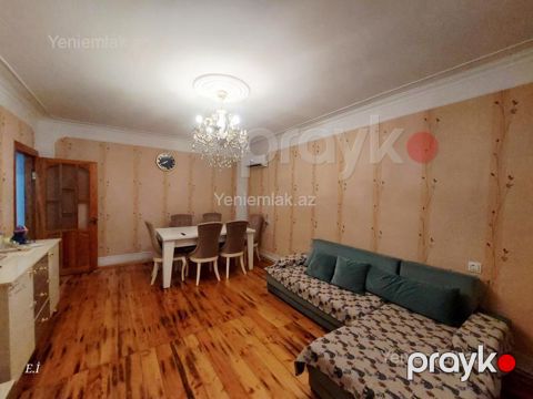 Satılır 3 otaqlı Bina evi menzil (Köhnə tikili), 72 m², 48-ci məhəllə — Sumqayıt