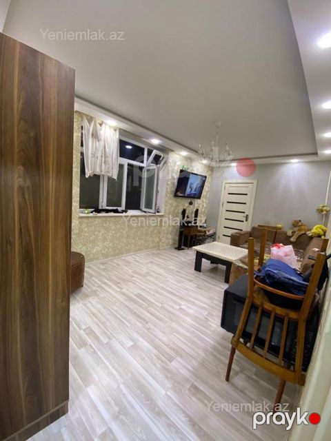 Satılır 2 otaqlı Bina evi menzil (Köhnə tikili), 36 m², 17-ci mikrorayon — Sumqayıt