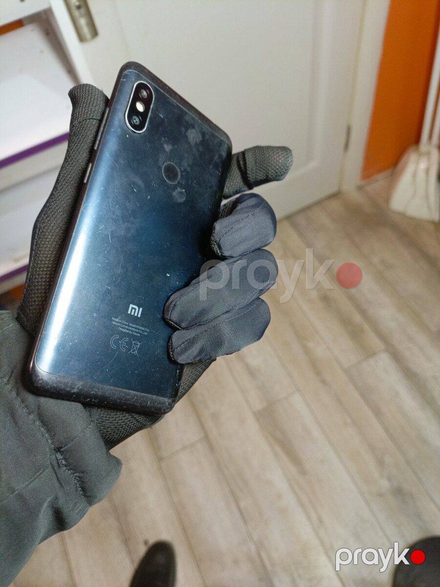 Xiaomi Redmi 6 Pro Black 32GB/3GB — Smartfonlar, Bakı (8)