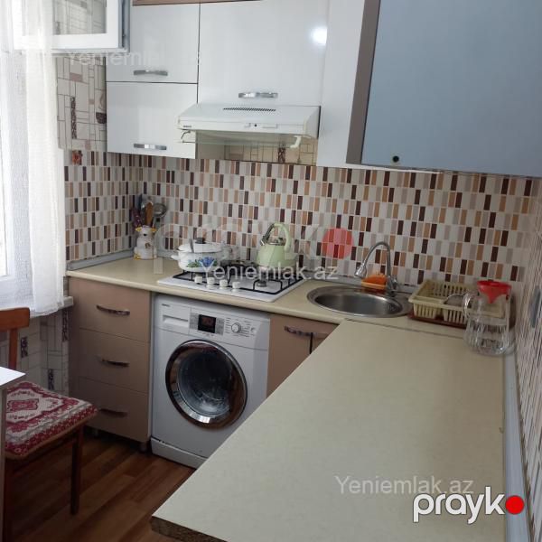 Satılır 2 otaqlı Bina evi menzil (Köhnə tikili), 50 m², 4-cü mikrorayon — Mənzil, Sumqayıt (5)