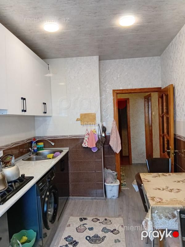Satılır 5 otaqlı Bina evi menzil (Köhnə tikili), 105 m², 18-ci mikrorayon — Mənzil, Sumqayıt (9)
