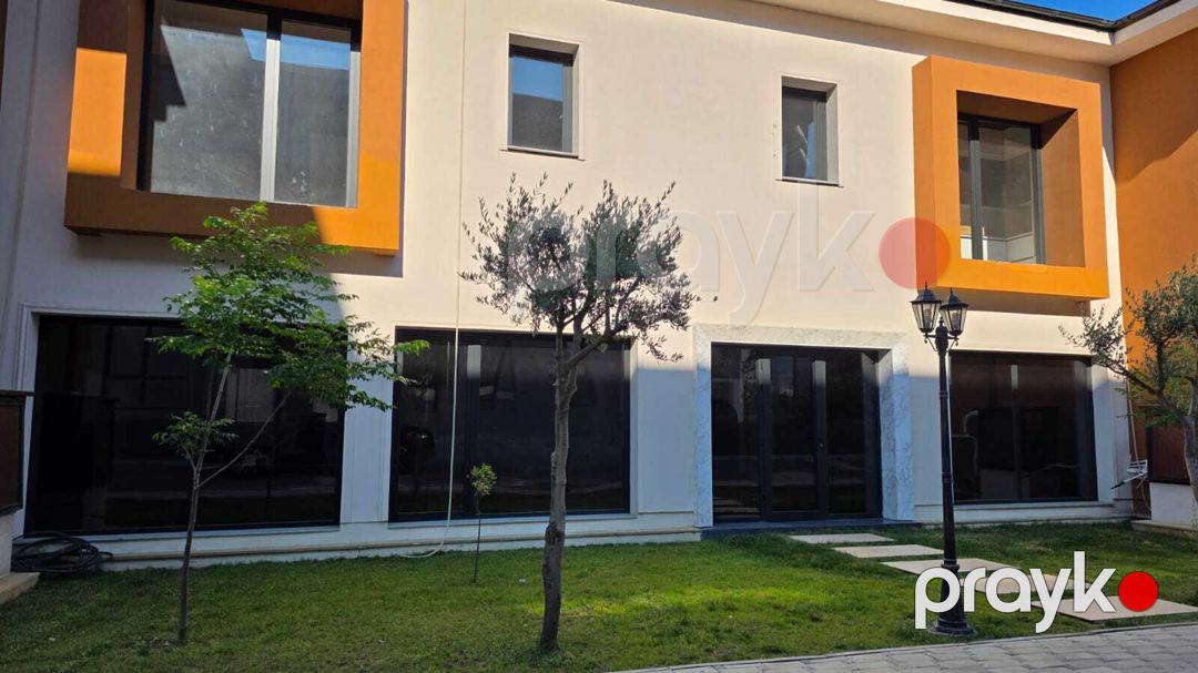 Satılır 4 otaqlı həyət evi/bağ evi 150 m² — Ev, villa, Bakı (2)