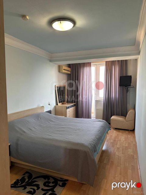 İcarəyə verilir 2 otaqlı yeni tikili 65 m²