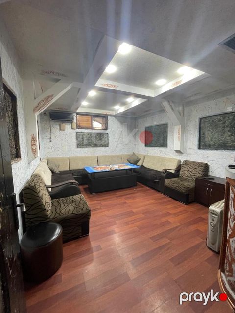 Satılır obyekt 360 m² — Bakı