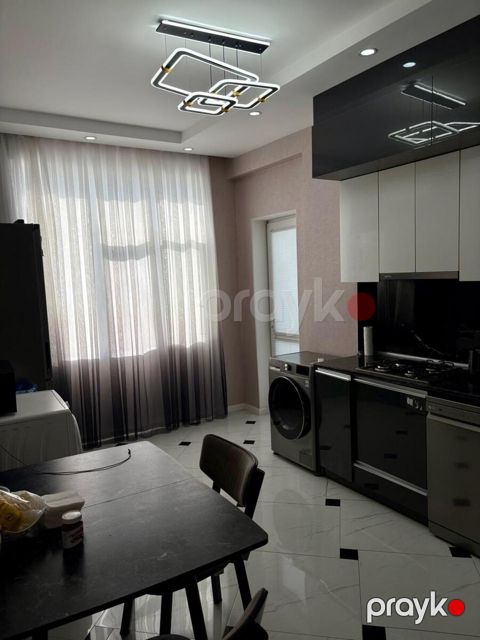 Satılır 4 otaqlı yeni tikili 115 m² — Bakı