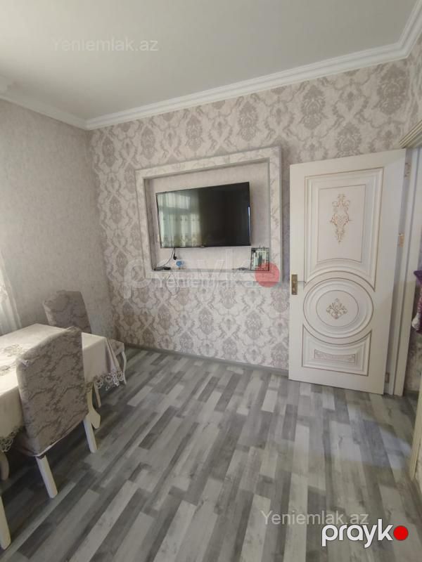 Satılır 1 otaqlı Bina evi menzil (Köhnə tikili), 42 m², 10-cu mikrorayon — Mənzil, Sumqayıt (2)