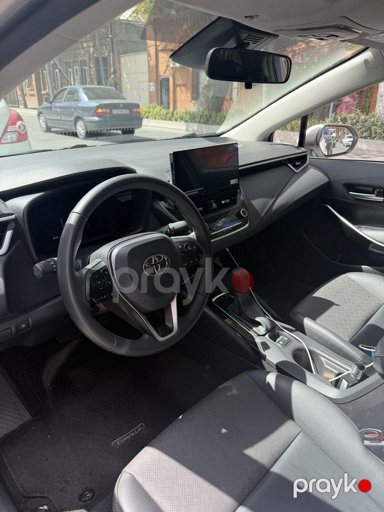 Toyota Corolla, 1.8 L, 0.85 kWh, 2025 il, 9 000 km — Avtomobillər, Bakı (3)