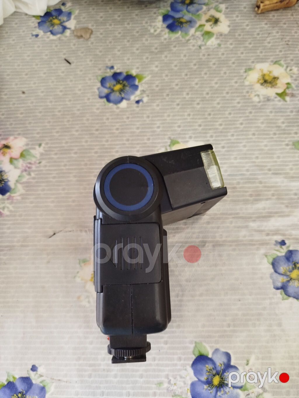 Mikona MV-328 Electronic Flash foto apart ucun 4 x 1.5 batarey ile — İşıq avadanlığı və aksesuarlar, Bakı (5)